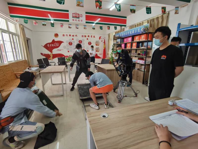 巫溪广告片拍摄公司：极简主义践行者，少即是多的视觉哲学